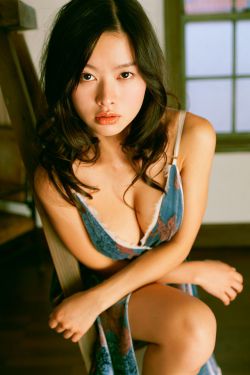 日本丰满巨乳506070